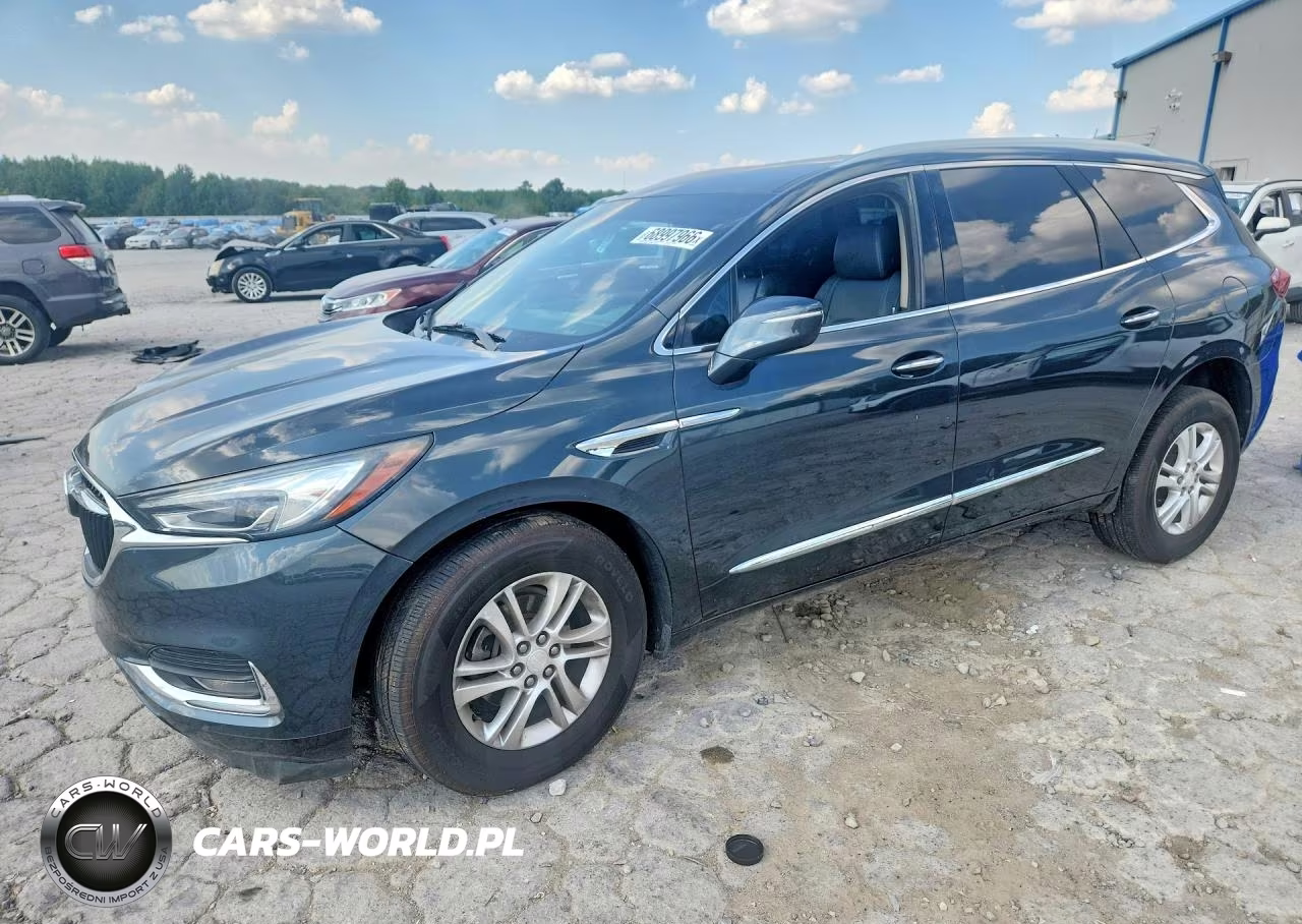 2018 Buick Enclave Essence VIN:5GAERBKW9JJ140506 - 1