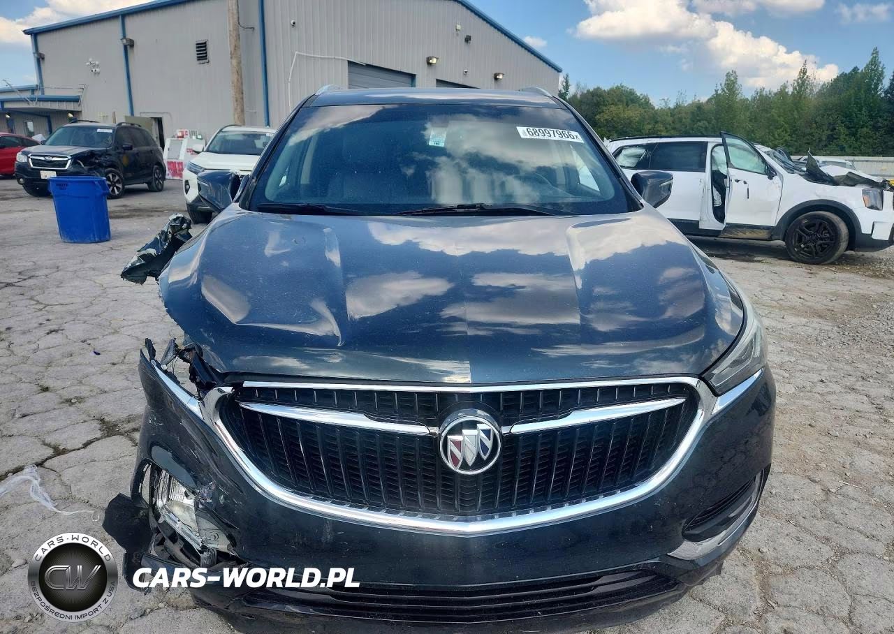 2018 Buick Enclave Essence VIN:5GAERBKW9JJ140506 - 5