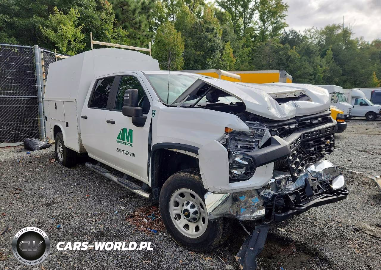 2022 Chevrolet Silverado C3500 VIN:1GB4WREY4NF284339 - 4