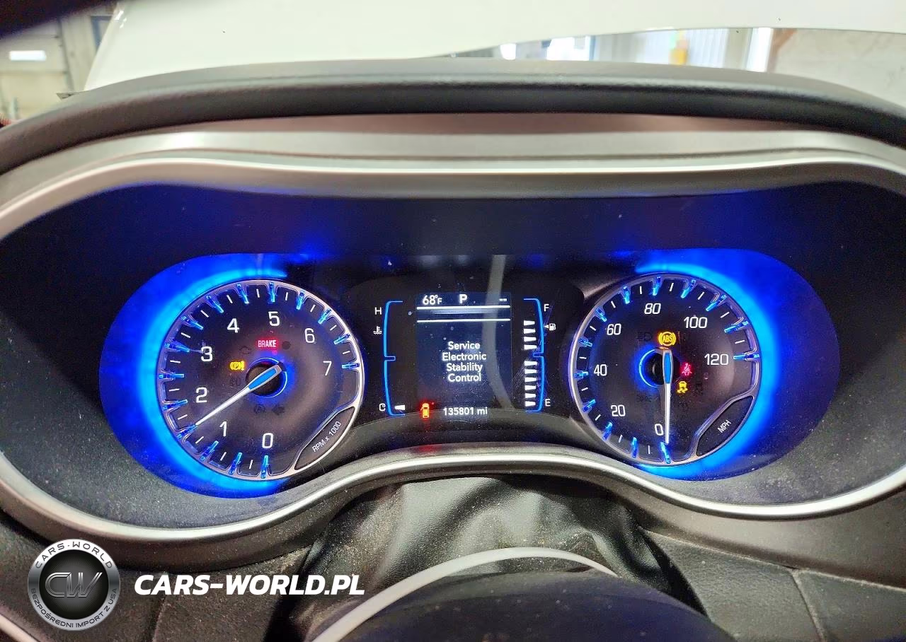 2020 Chrysler Pacifica Touring L VIN:2C4RC1BGXLR279546 - 9
