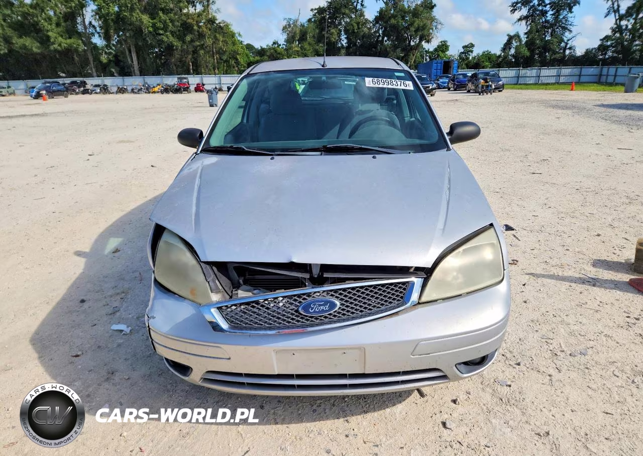 2007 Ford Focus Zx3 VIN:1FAHP31NX7W274863 - 5