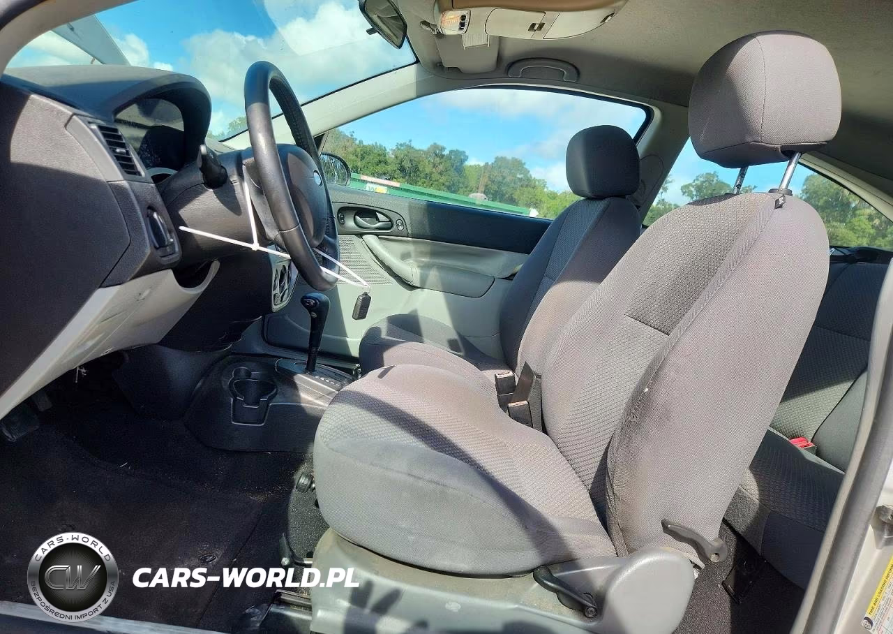 2007 Ford Focus Zx3 VIN:1FAHP31NX7W274863 - 7