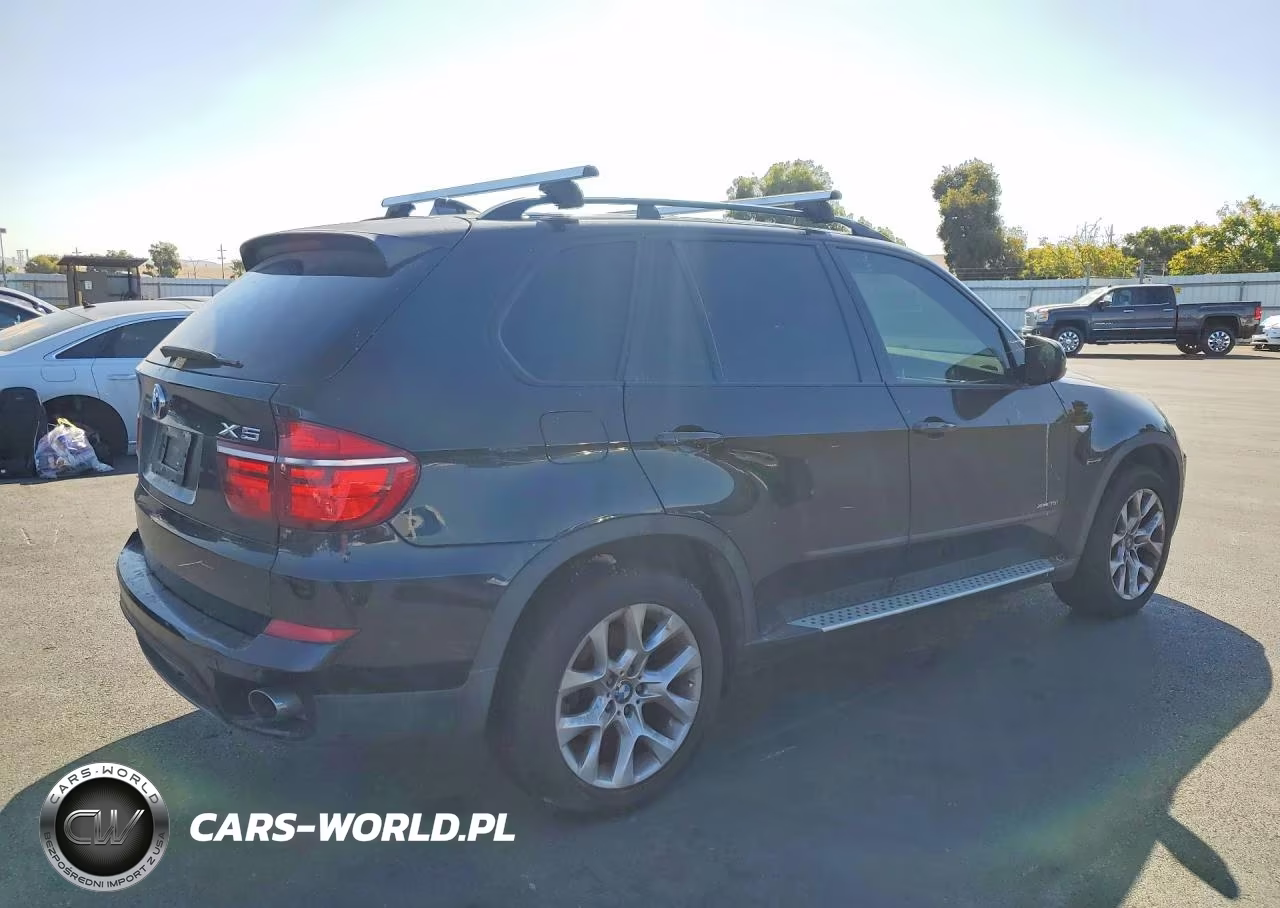 2013 BMW X5 xDrive35I VIN:5UXZV4C55D0B02523 - 3