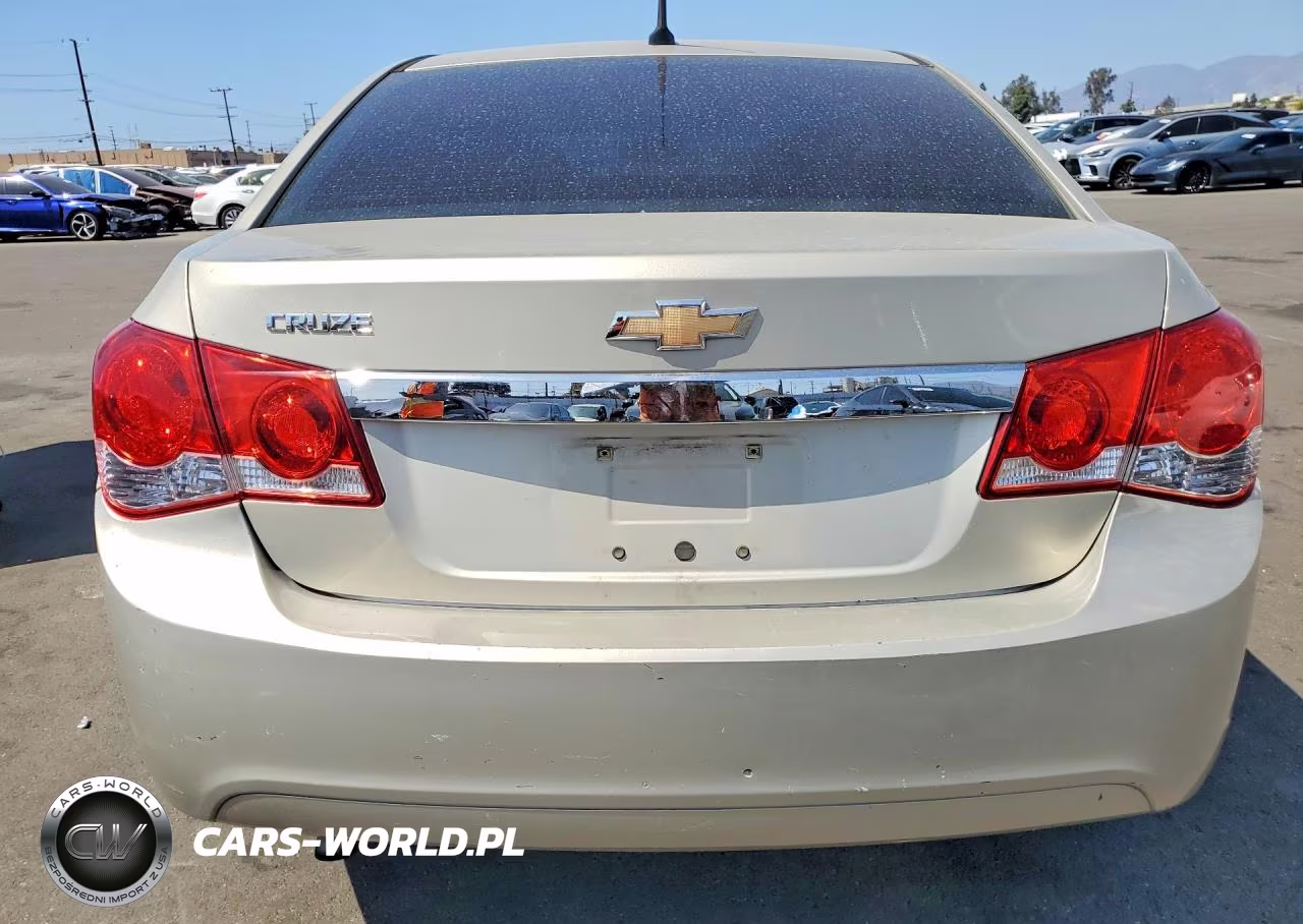 2013 Chevrolet Cruze Ls VIN:1G1PB5SG1D7132965 - 6