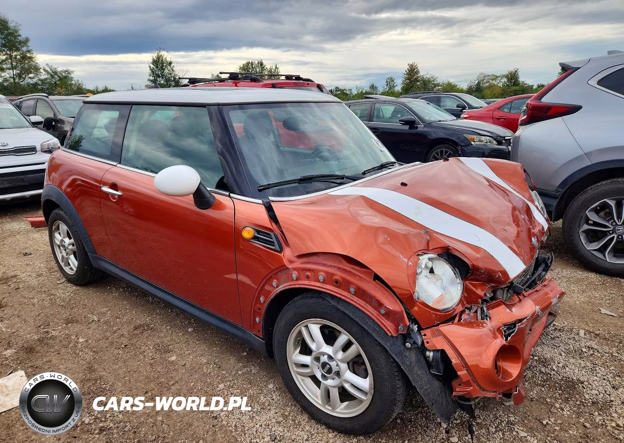 2013 Mini Cooper VIN:WMWSU3C57DT682737 - 4