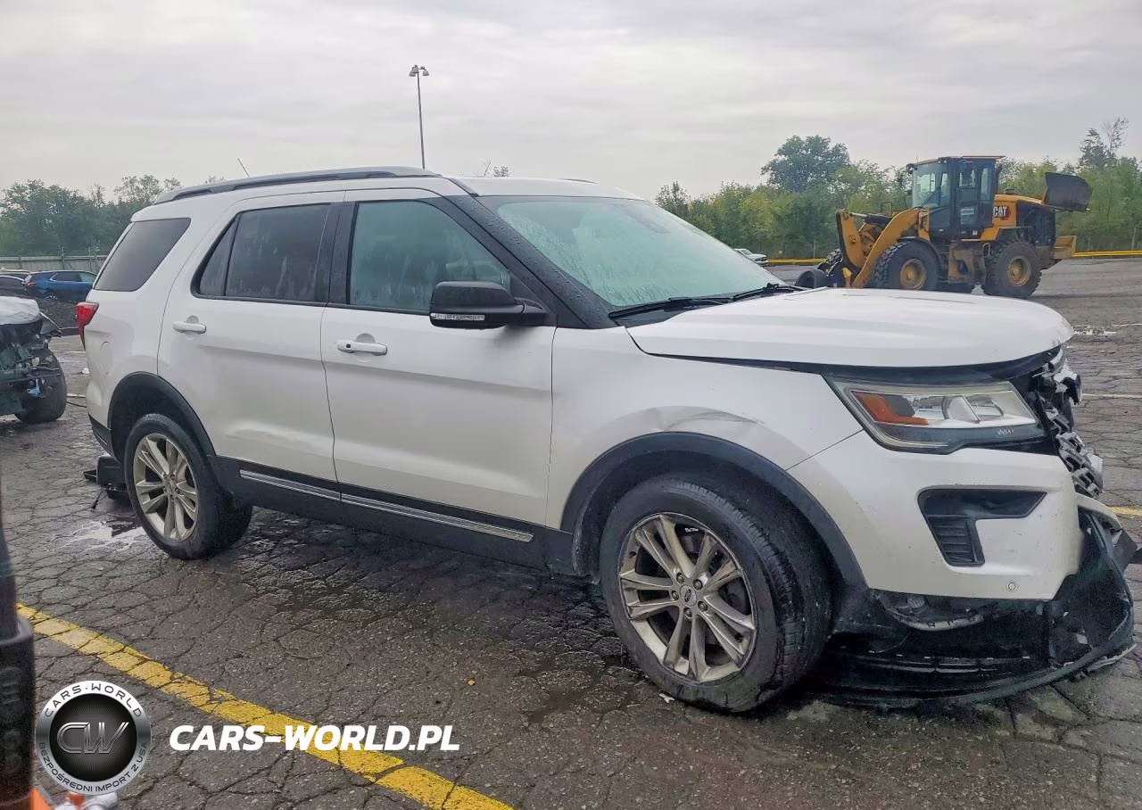 2019 Ford Explorer Xlt VIN:1FM5K8D80KGA39515 - 4