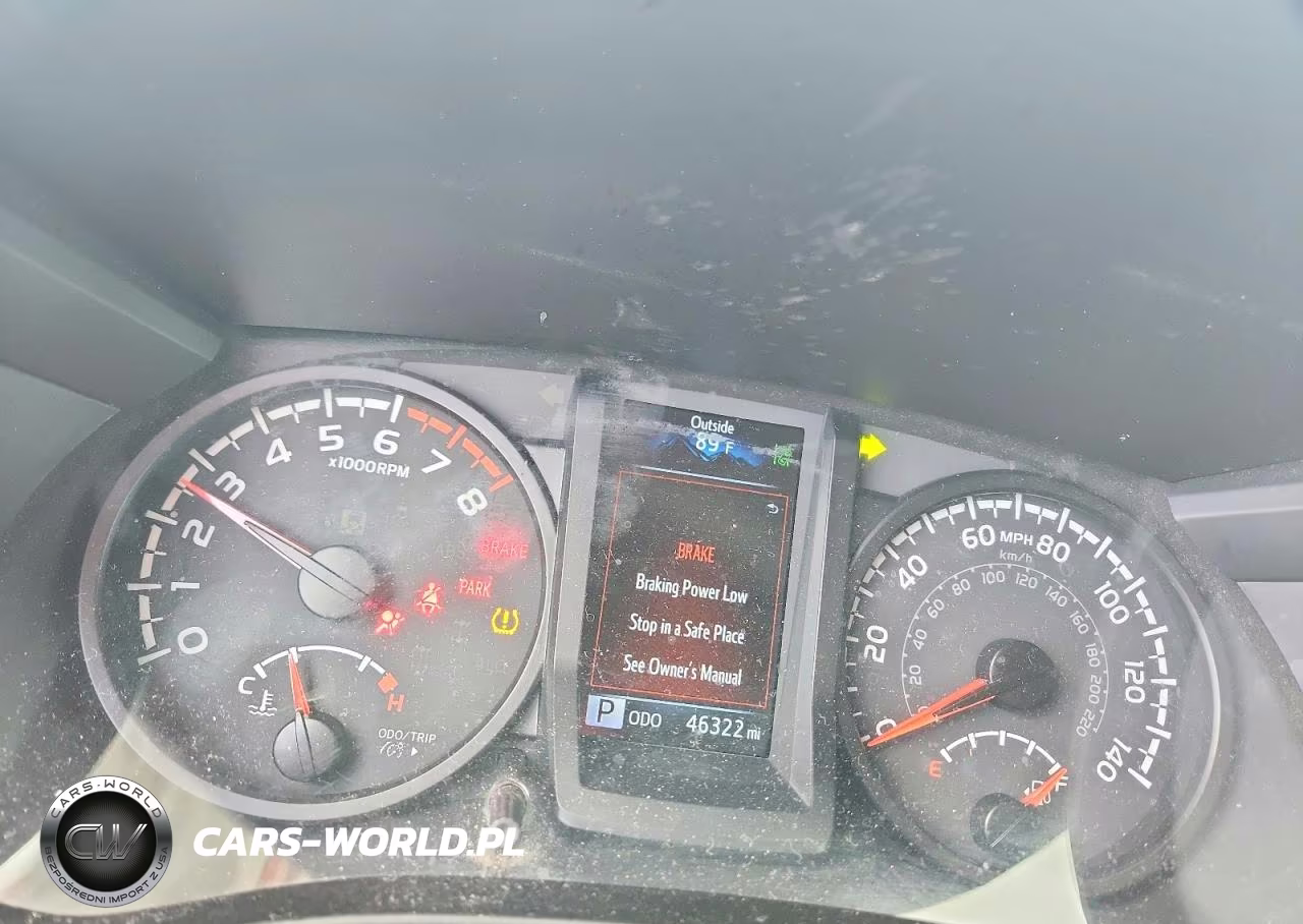 2021 Toyota Tacoma Sr V6 VIN:3TYRZ5CN1MT010559 - 9