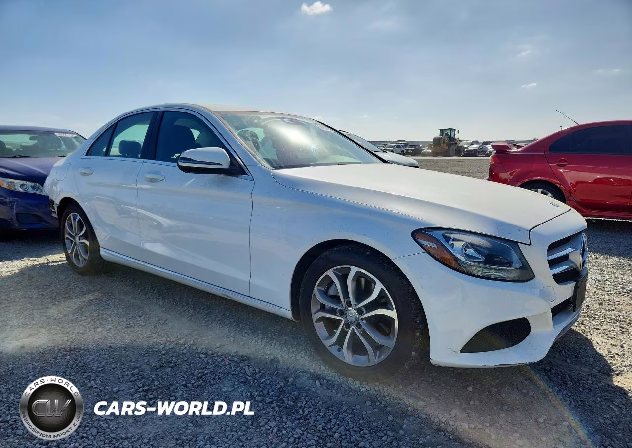 2017 Mercedes-Benz C 300 VIN:55SWF4JB1HU195411 - 4