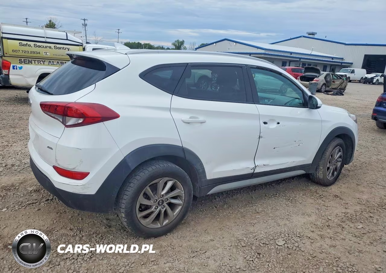 2018 Hyundai Tucson Sel VIN:KM8J3CA44JU714900 - 3