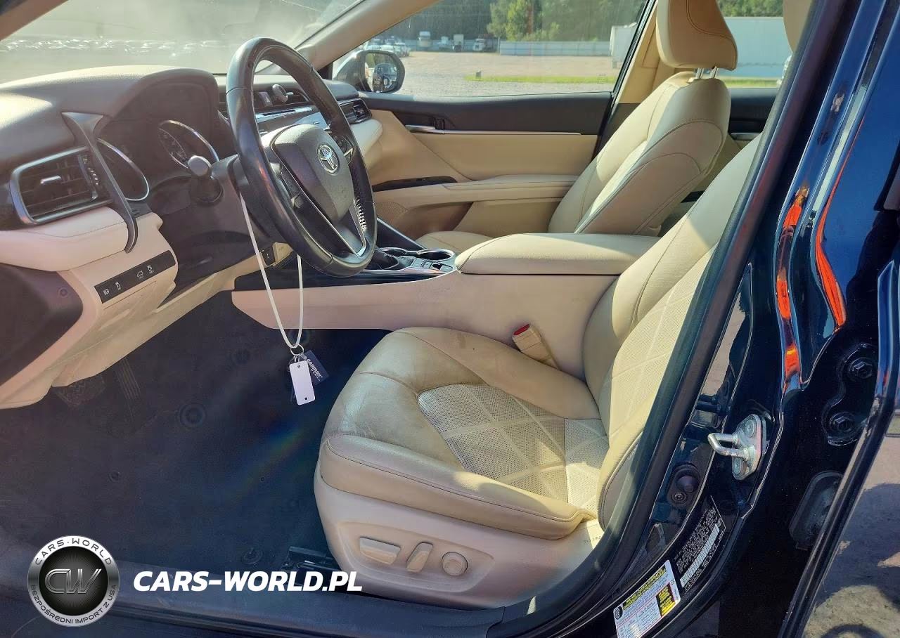 2019 Toyota Camry Hybrid Xle VIN:4T1B21HK5KU518966 - 7