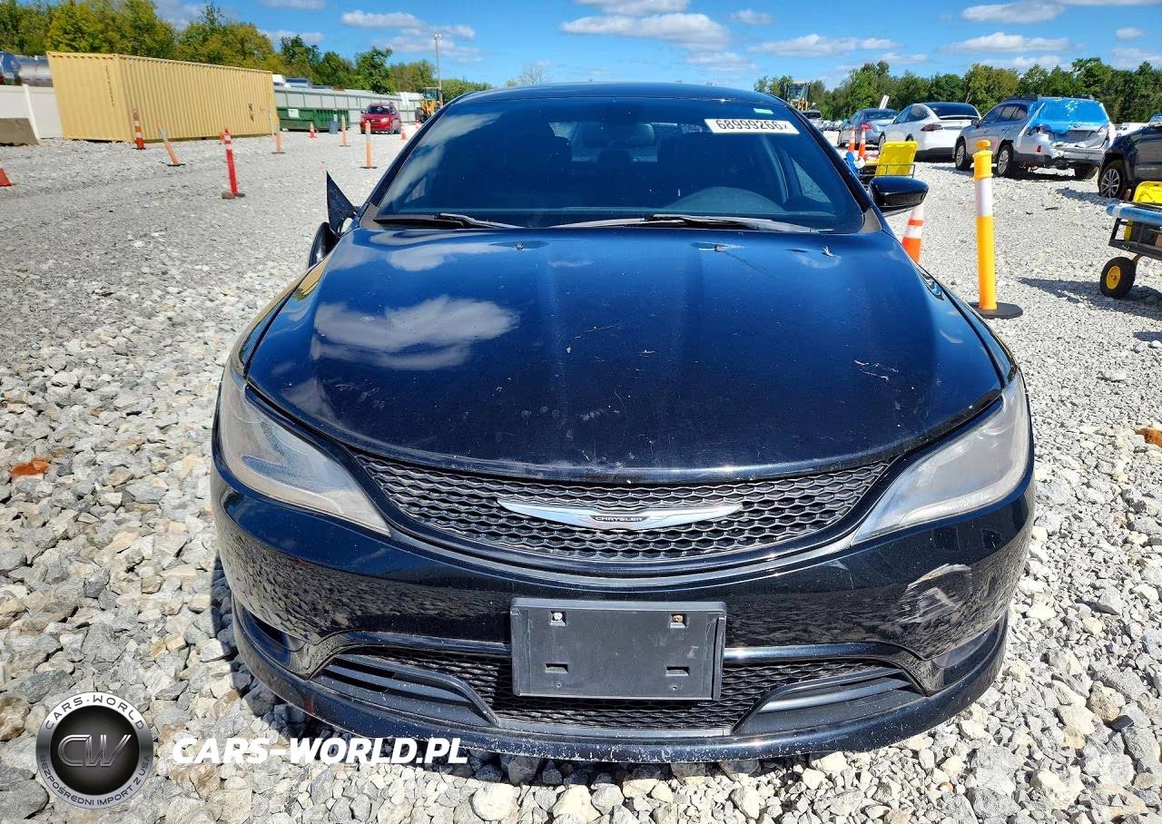 2015 Chrysler 200 S VIN:1C3CCCBB2FN757132 - 5