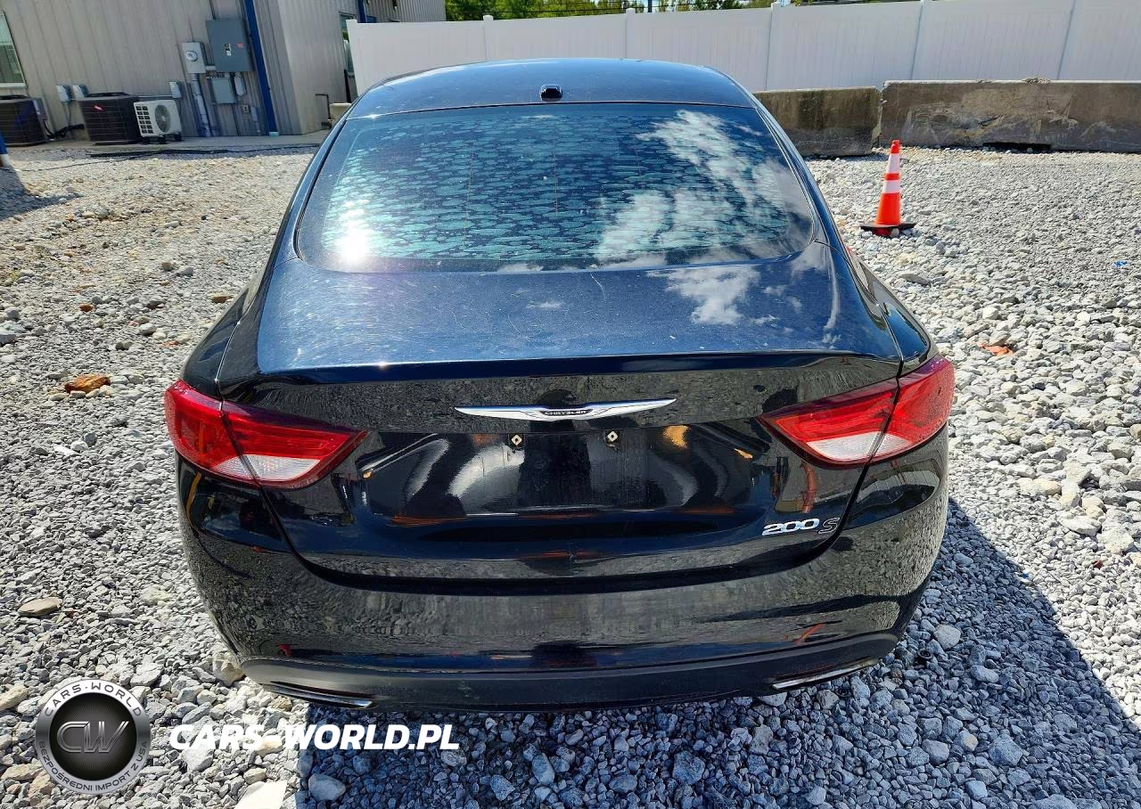 2015 Chrysler 200 S VIN:1C3CCCBB2FN757132 - 6