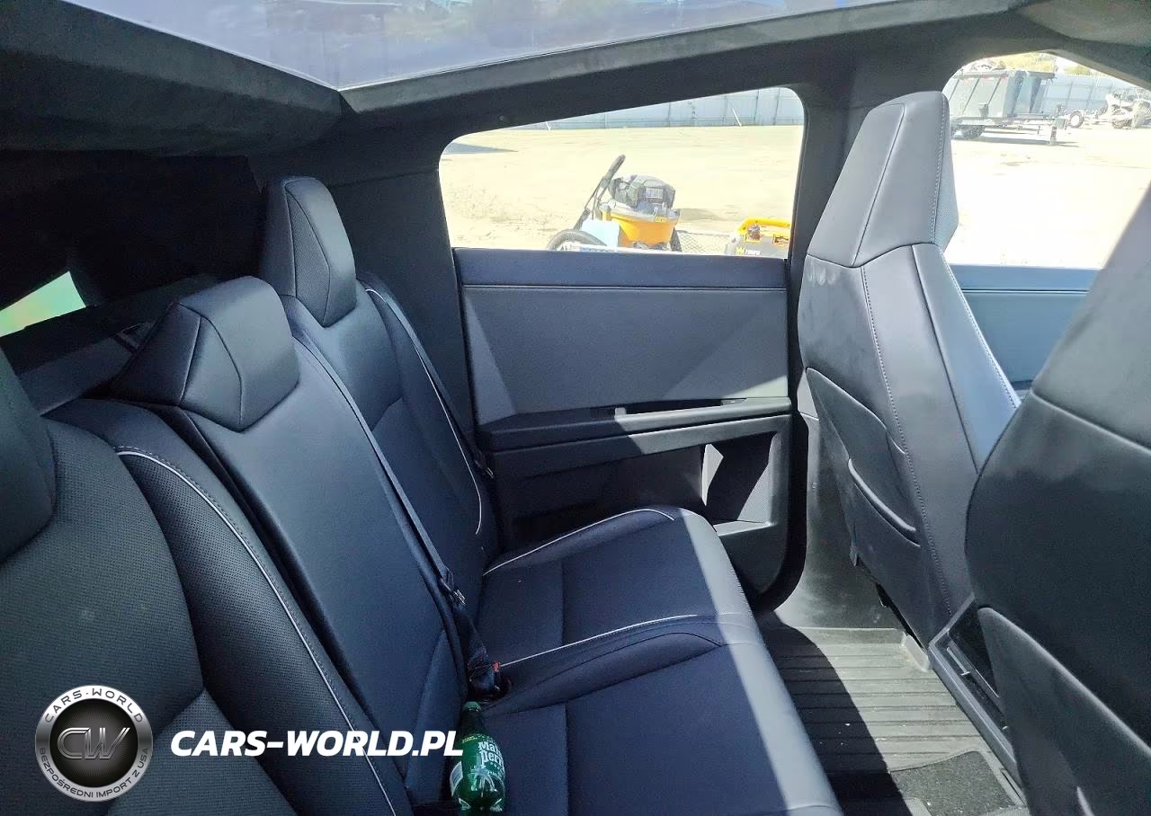 2024 Tesla Cybertruck VIN:7G2CEHED3RA038744 - 11