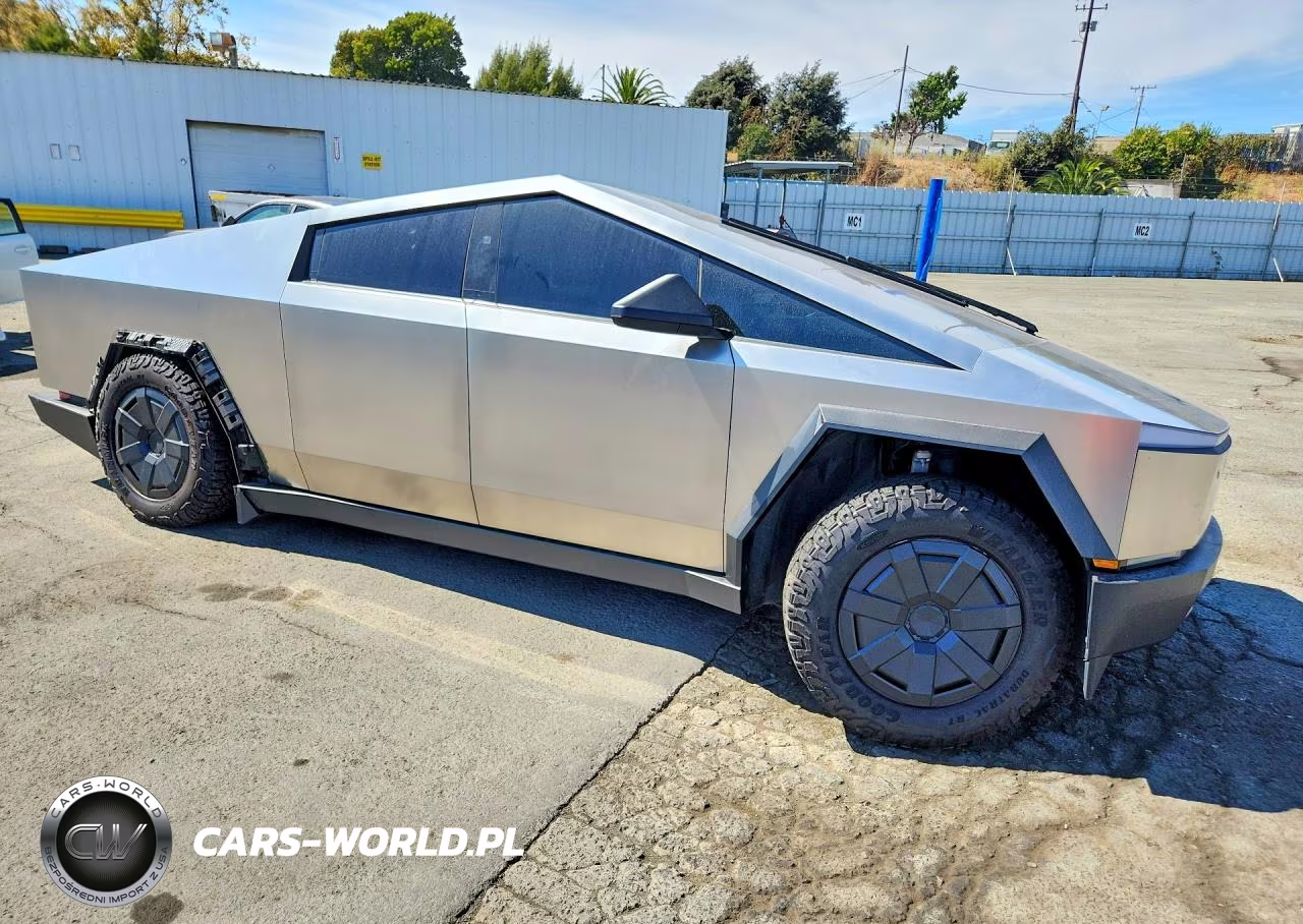 2024 Tesla Cybertruck VIN:7G2CEHED3RA038744 - 4