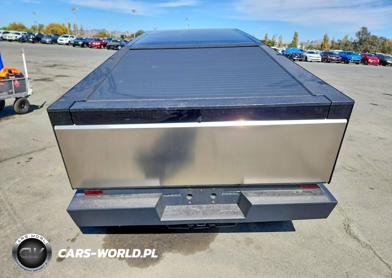 2024 Tesla Cybertruck VIN:7G2CEHED3RA038744 - 6