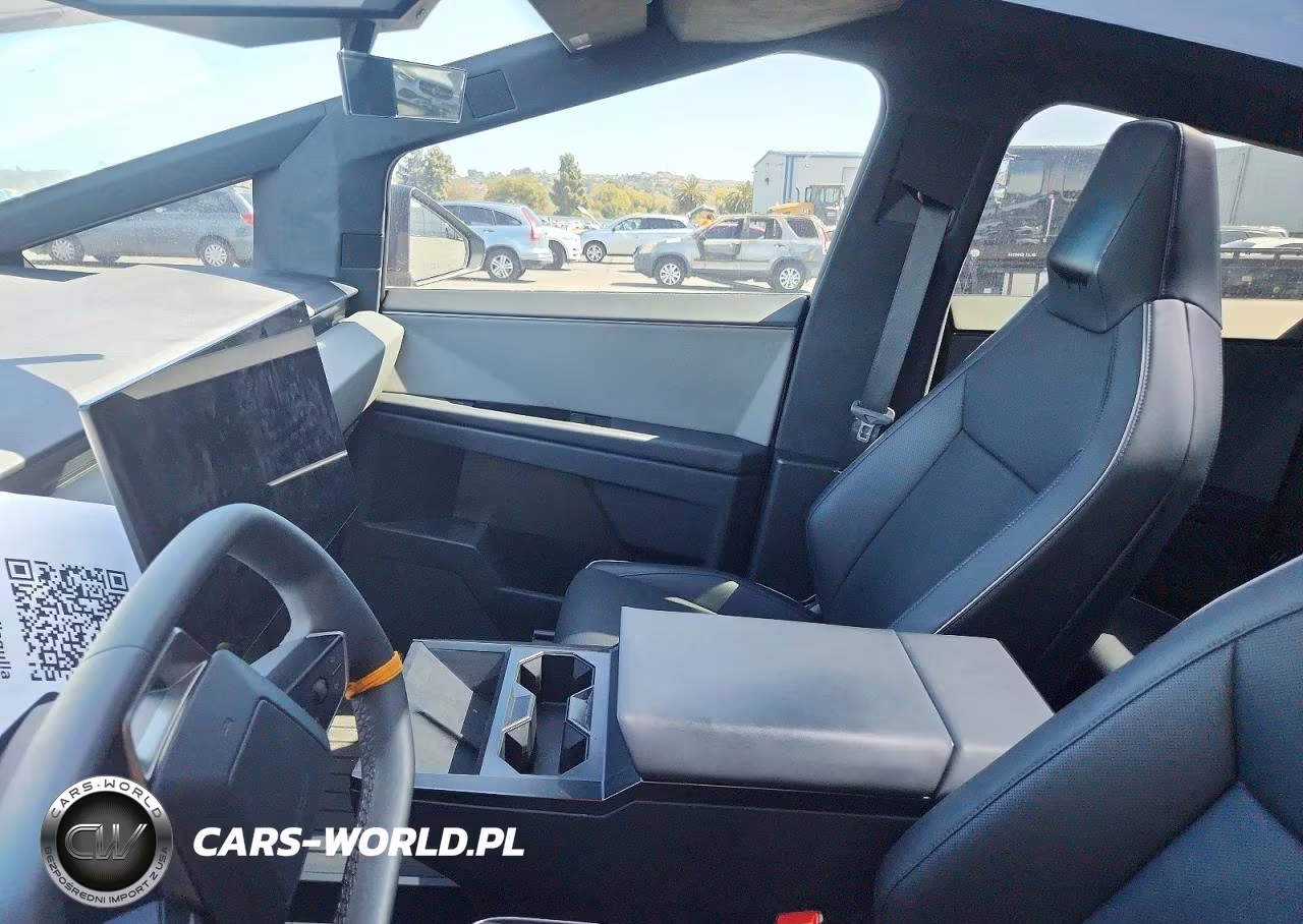 2024 Tesla Cybertruck VIN:7G2CEHED3RA038744 - 7