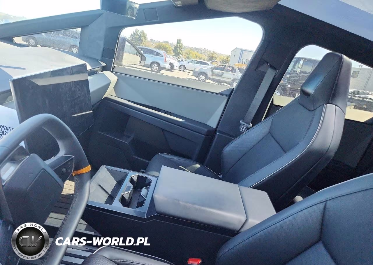 2024 Tesla Cybertruck VIN:7G2CEHED3RA038744 - 8