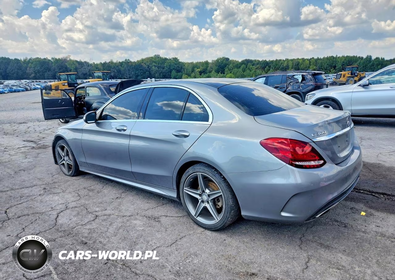 2015 Mercedes-Benz C 300 4Matic VIN:55SWF4KB6FU014590 - 2