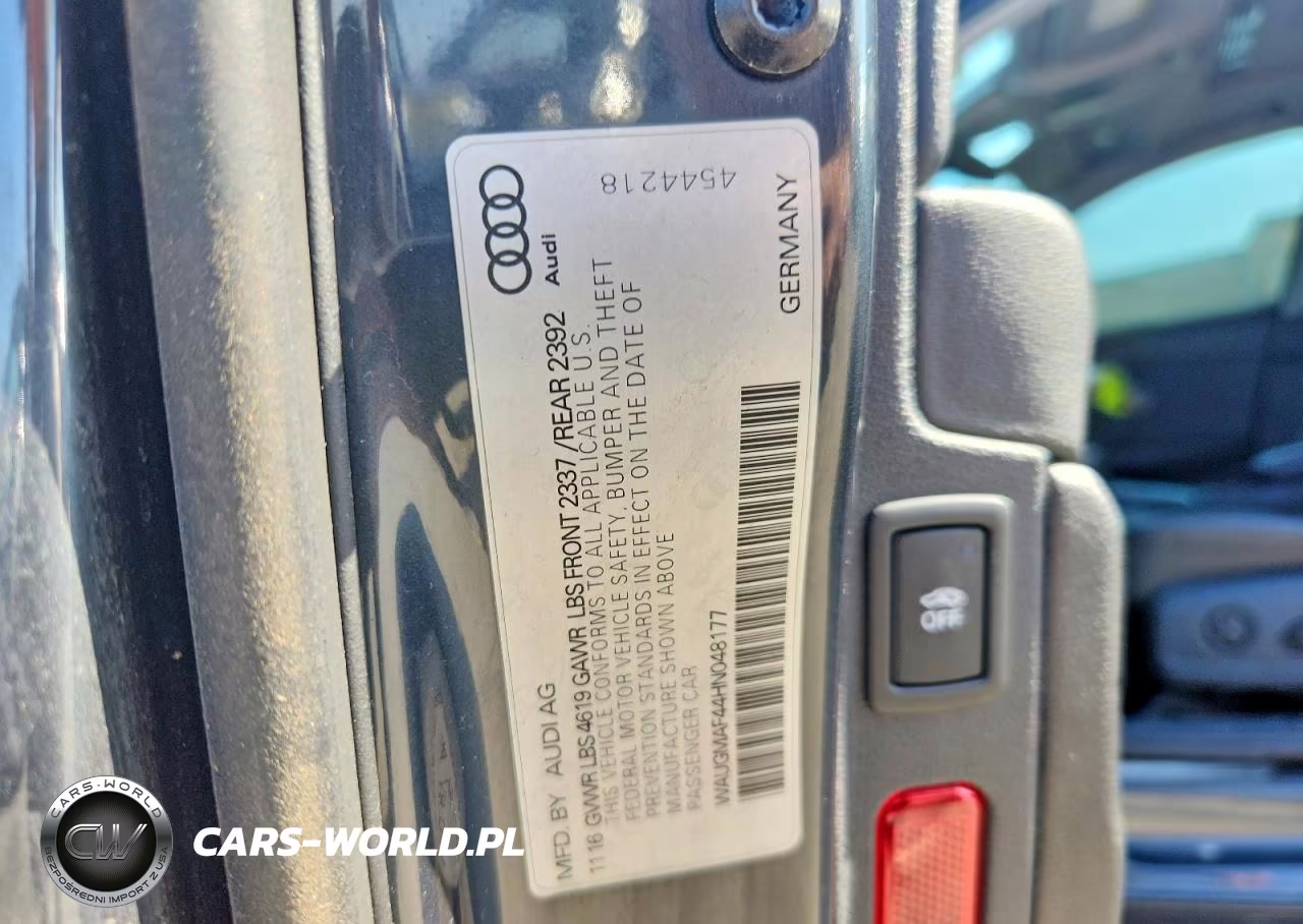 2017 Audi A4 Ultra Premium VIN:WAUGMAF44HN048177 - 12