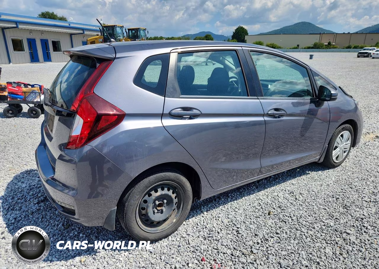 2019 Honda Fit Lx VIN:3HGGK5H44KM713076 - 3