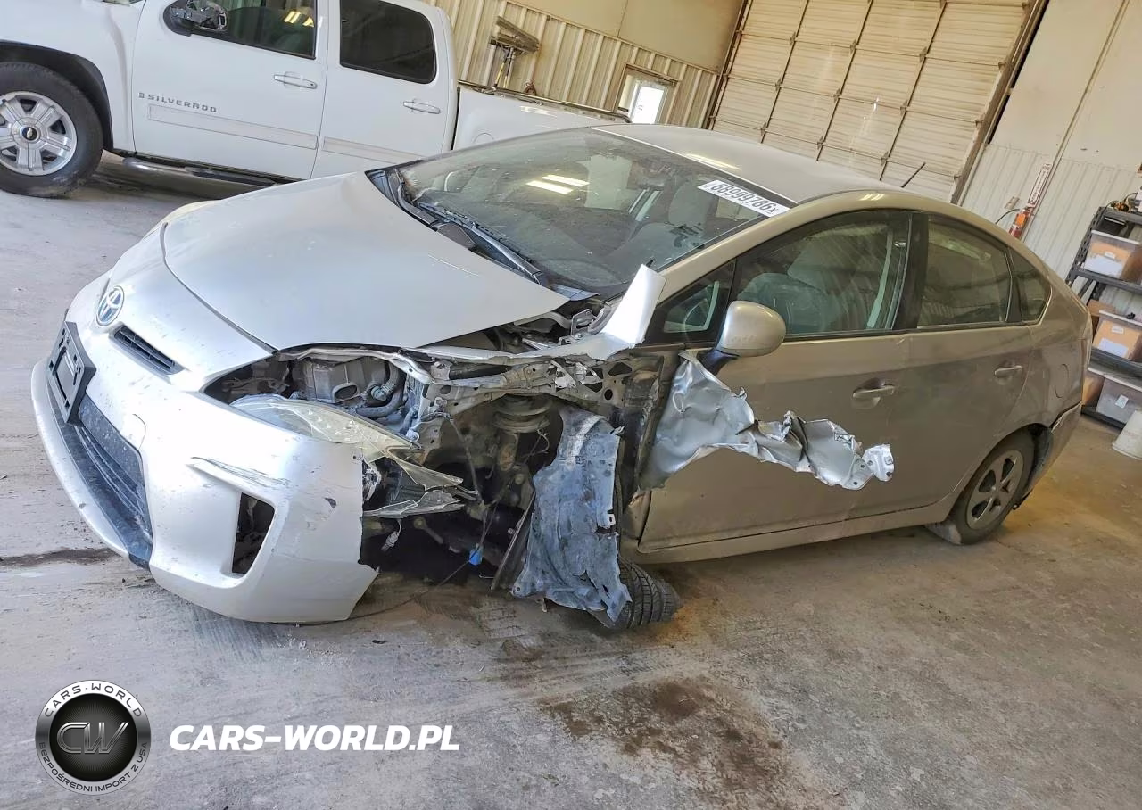 2014 Toyota Prius Two