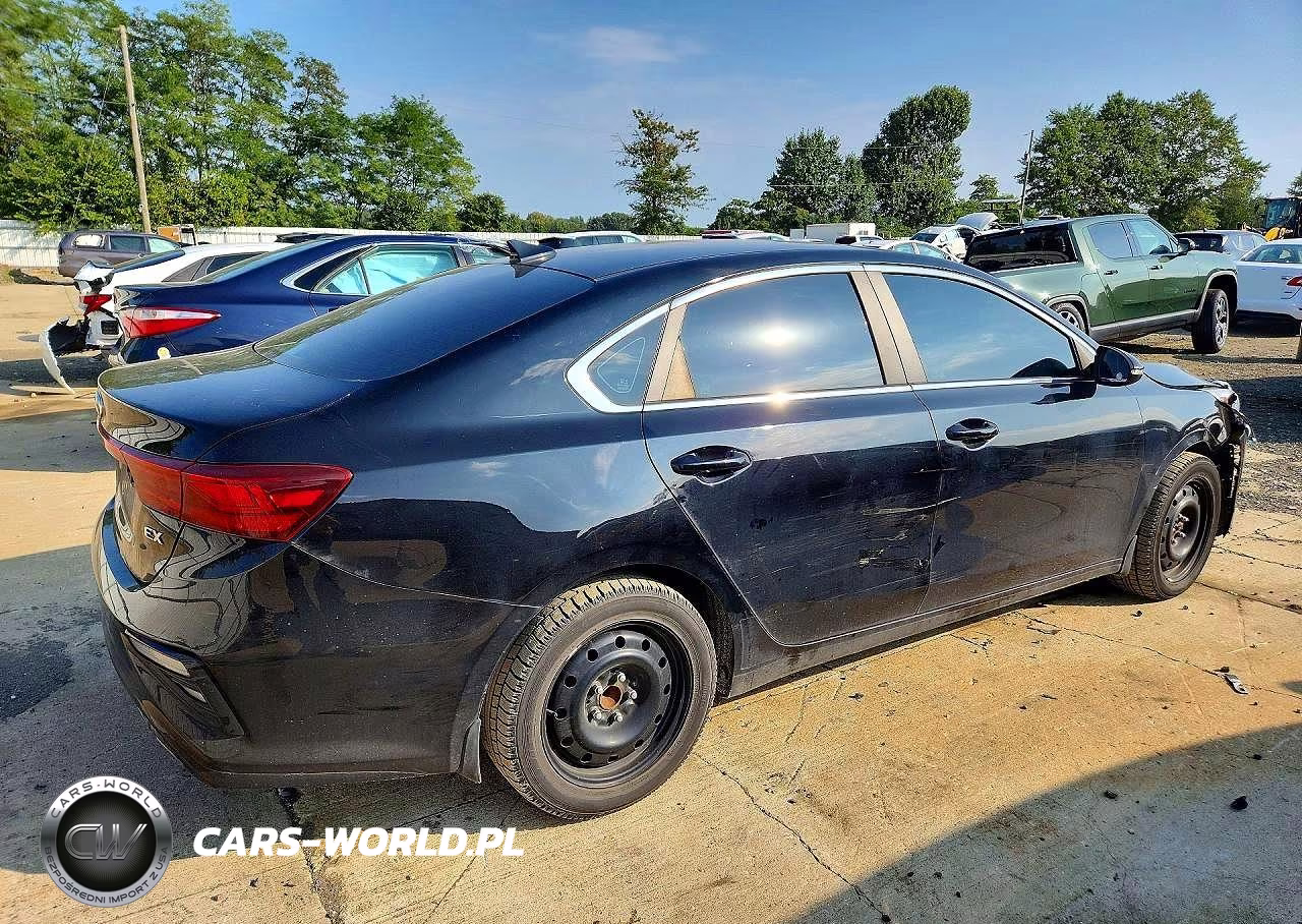 2020 Kia Forte Ex VIN:3KPF54ADXLE232699 - 3