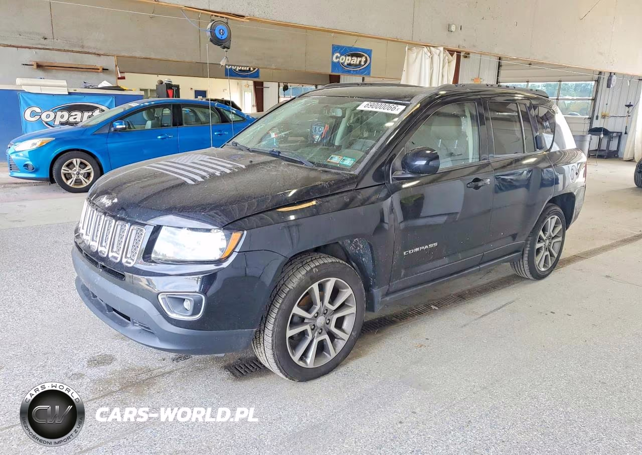 2017 Jeep Compass Latitude – zdjęcie 1 z 14