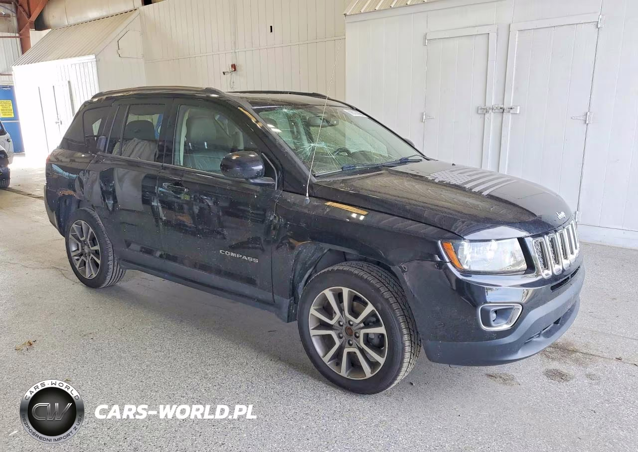 2017 Jeep Compass Latitude VIN:1C4NJDEB1HD163653 - 4