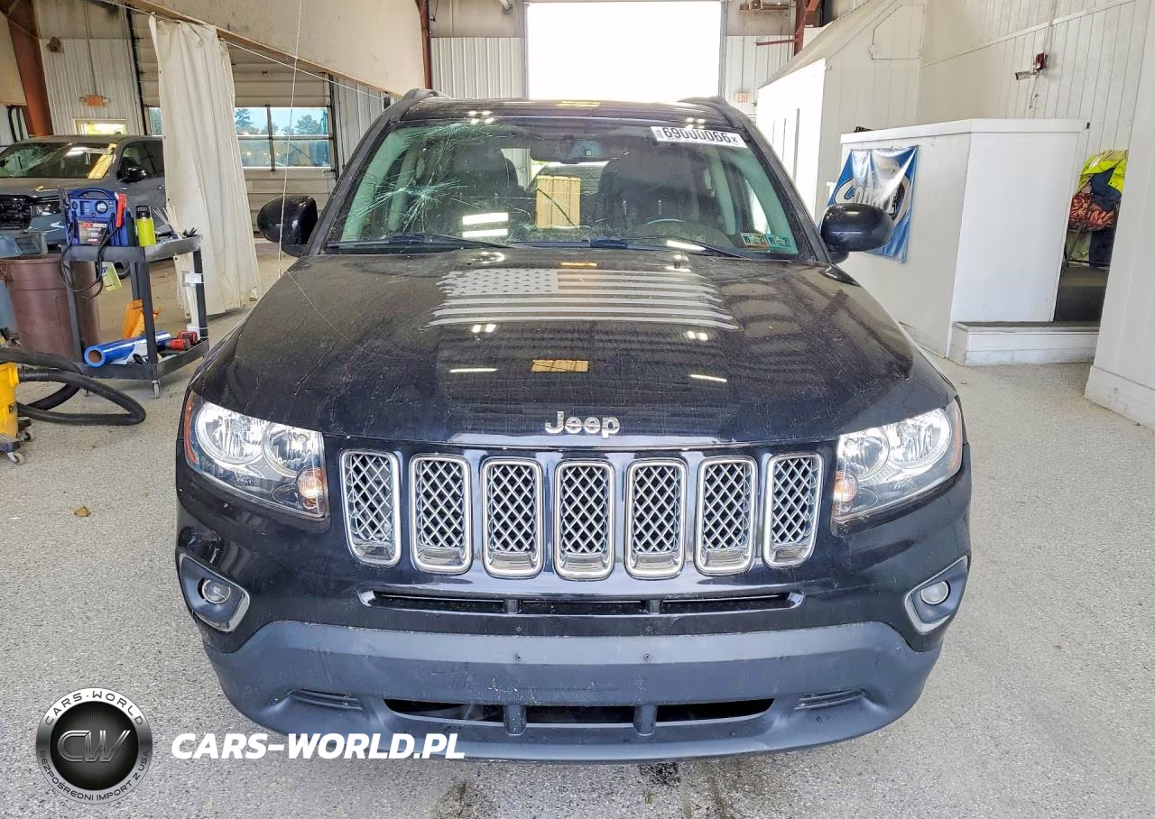 2017 Jeep Compass Latitude VIN:1C4NJDEB1HD163653 - 5