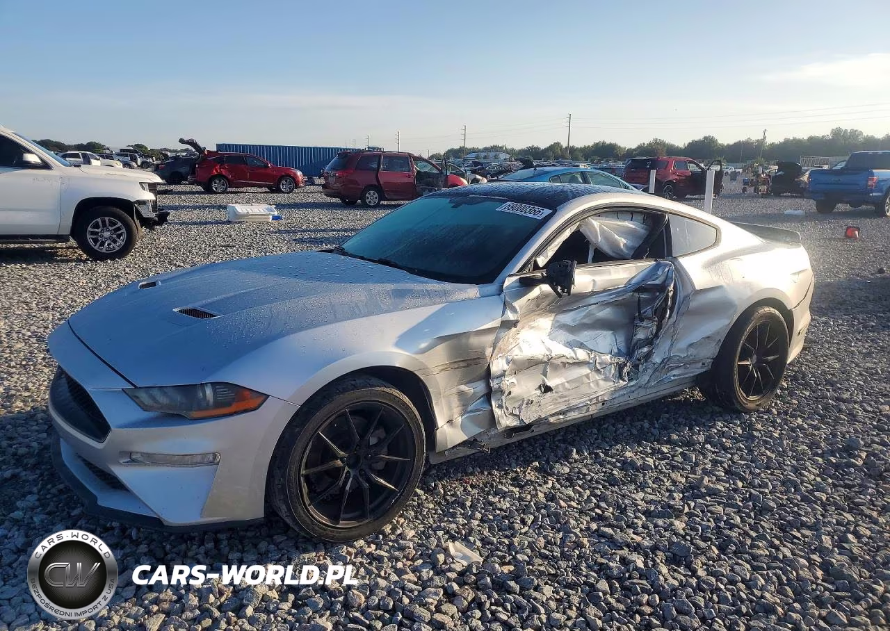 2018 Ford Mustang VIN:1FA6P8TH6J5172890 - 1