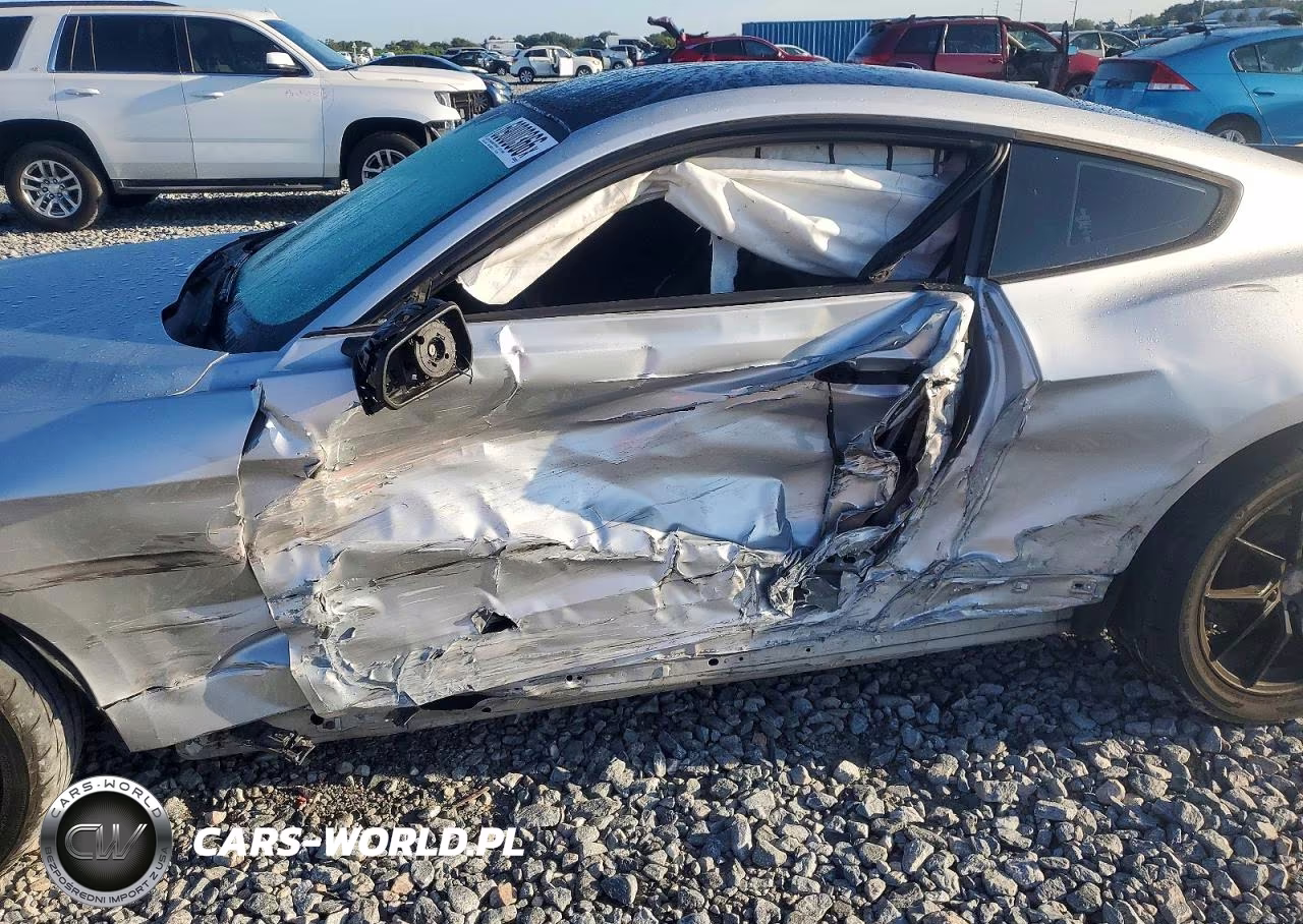 2018 Ford Mustang VIN:1FA6P8TH6J5172890 - 7