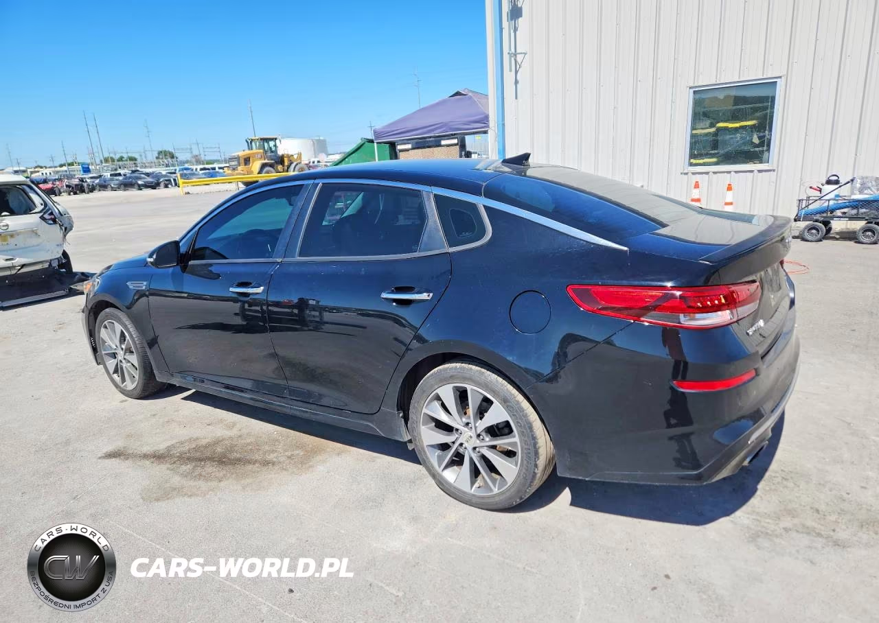 2019 Kia Optima S VIN:5XXGT4L36KG288708 - 2