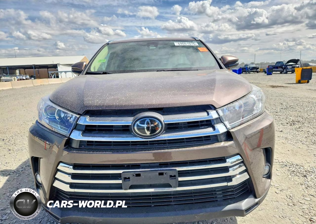 2017 Toyota Highlander Limited VIN:5TDDZRFH7HS403409 - 5