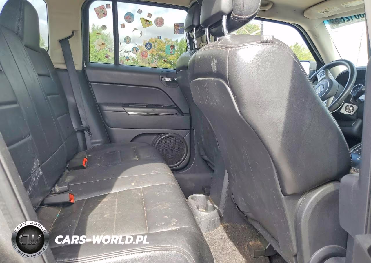 2011 Jeep Patriot Latitude VIN:1J4NF4GB0BD278874 - 11