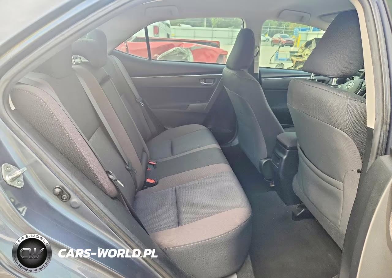 2018 Toyota Corolla Le VIN:2T1BURHE3JC075817 - 10