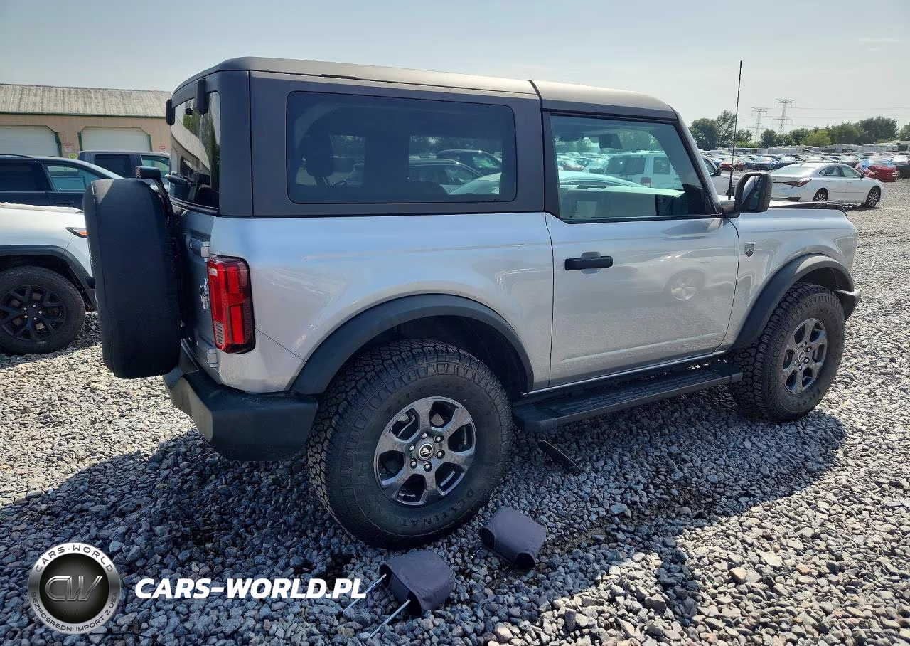 2022 Ford Bronco Base VIN:1FMDE5AH6NLB69722 - 3