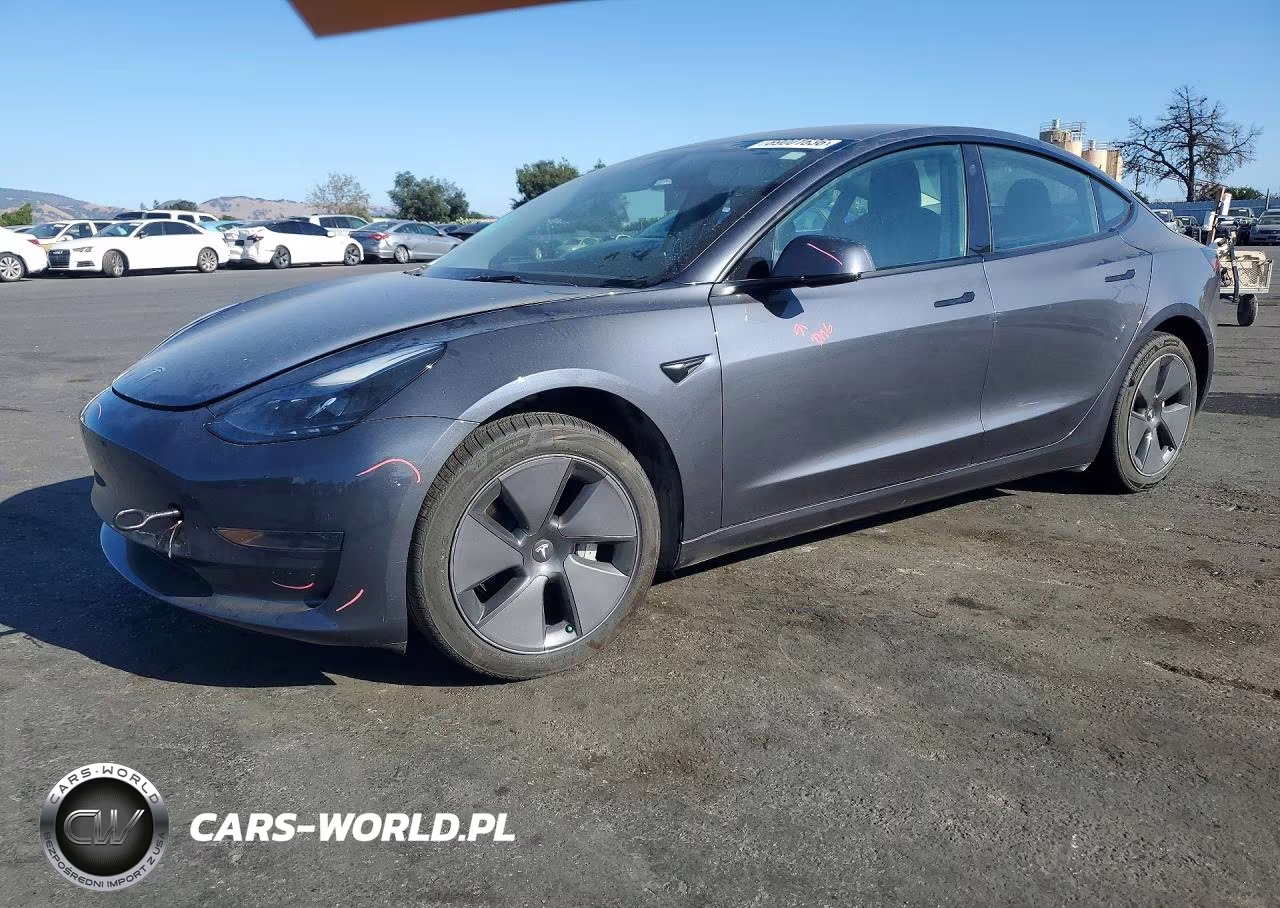 2023 Tesla Model 3 – zdjęcie 1 z 12