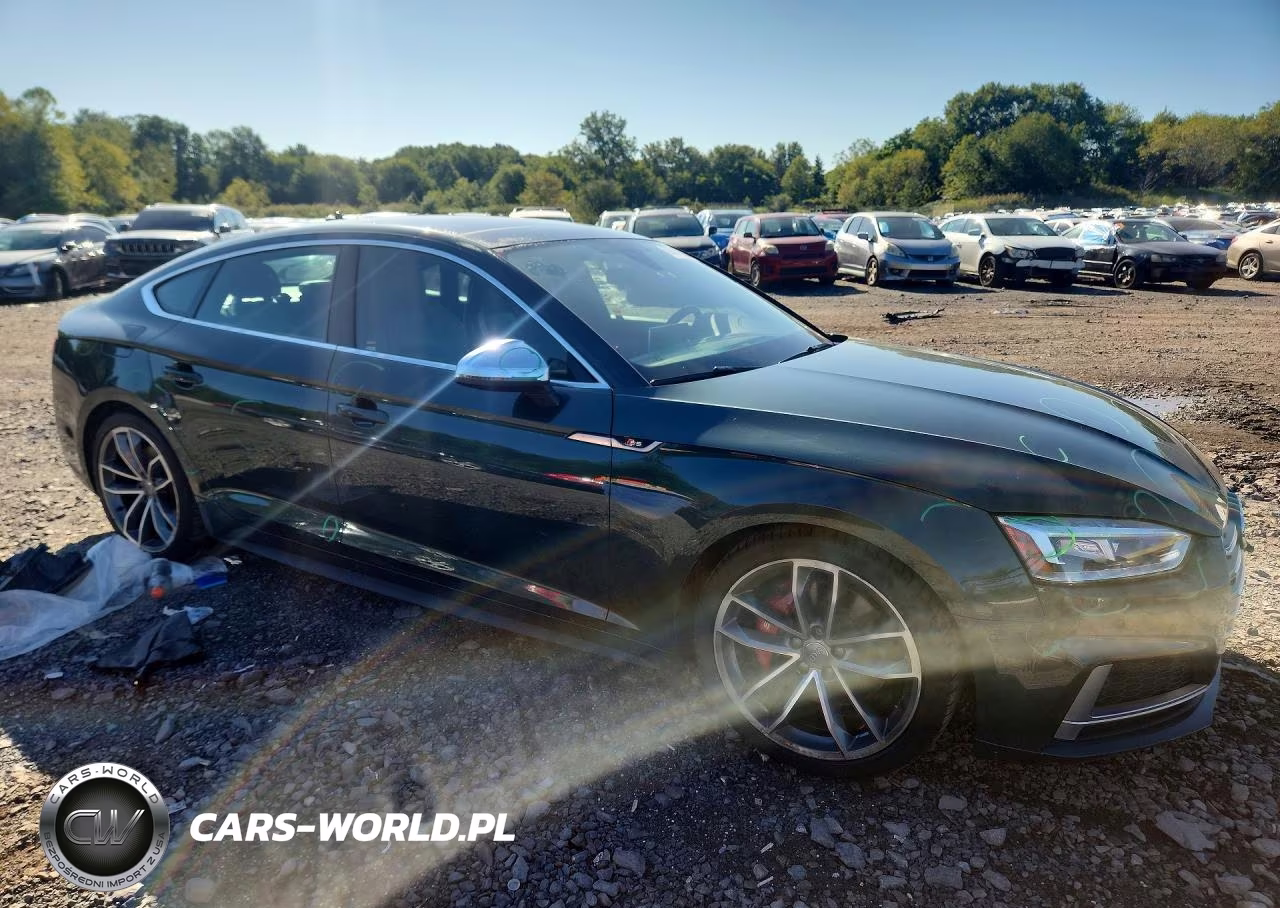 2018 Audi S5 Premium Plus VIN:WAUB4CF55JA061094 - 4