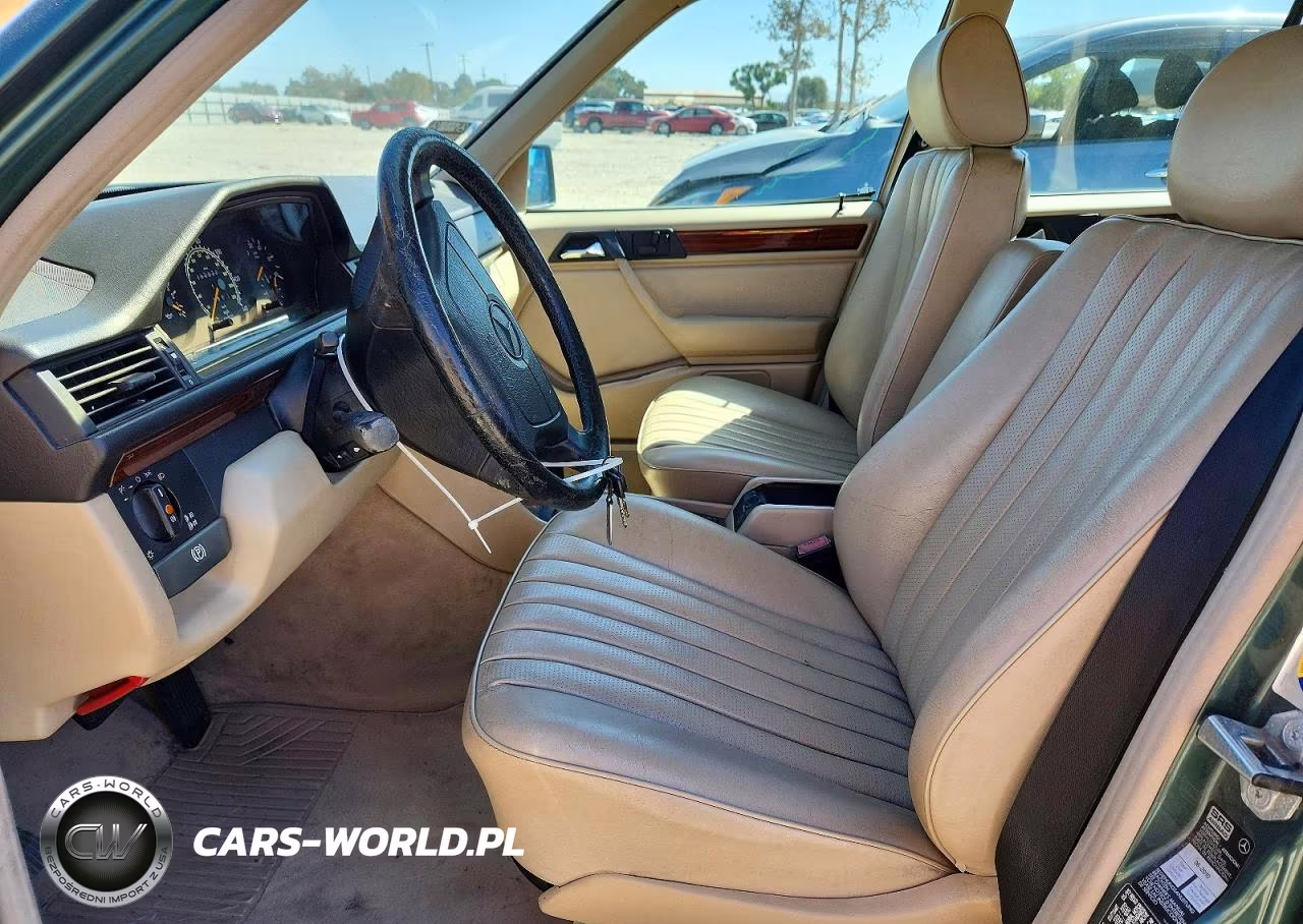 1995 Mercedes-Benz E 300D VIN:WDBEB31E0SC268106 - 7