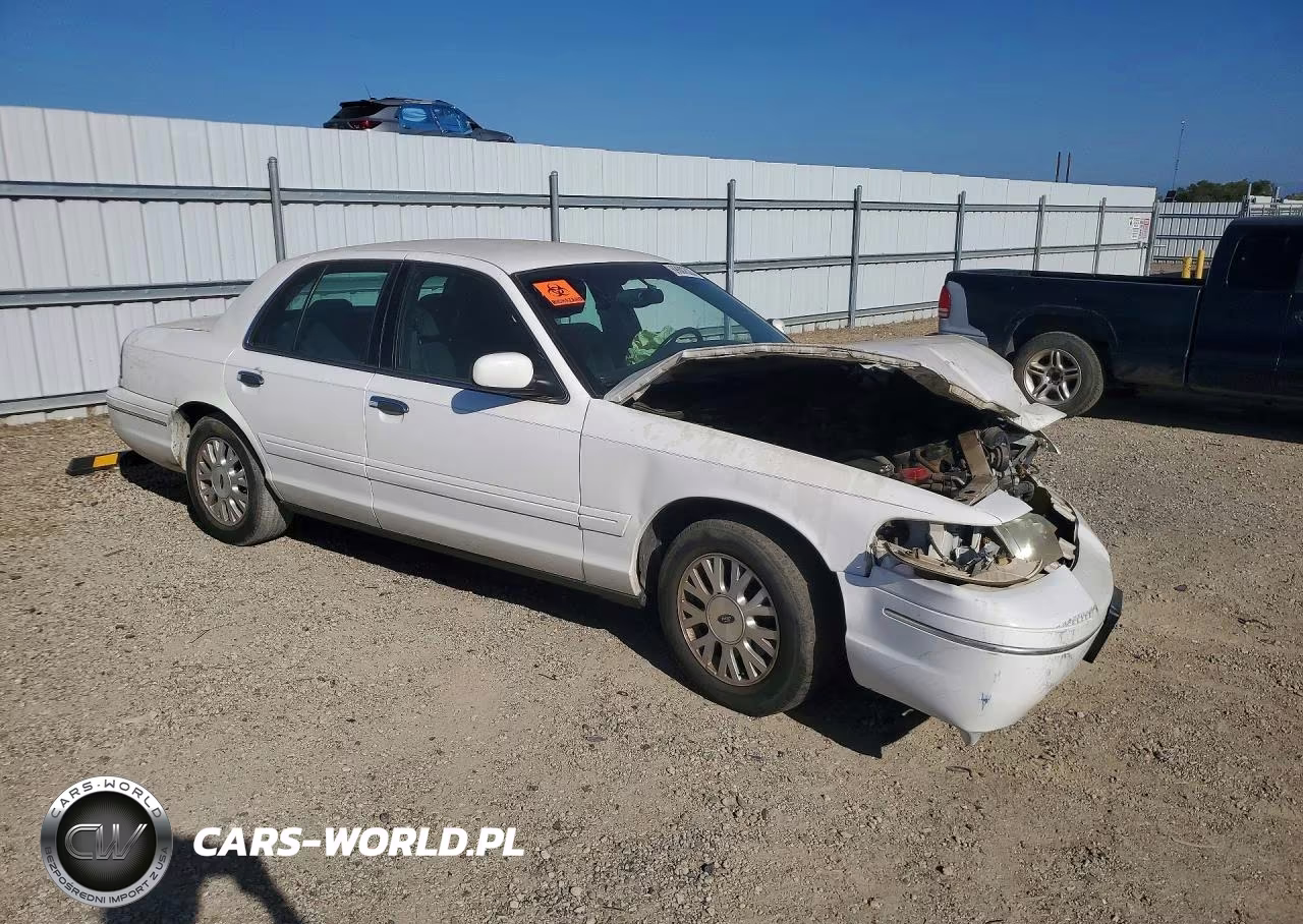 2003 Ford Crown Victoria Lx VIN:2FAFP74WX3X123068 - 4