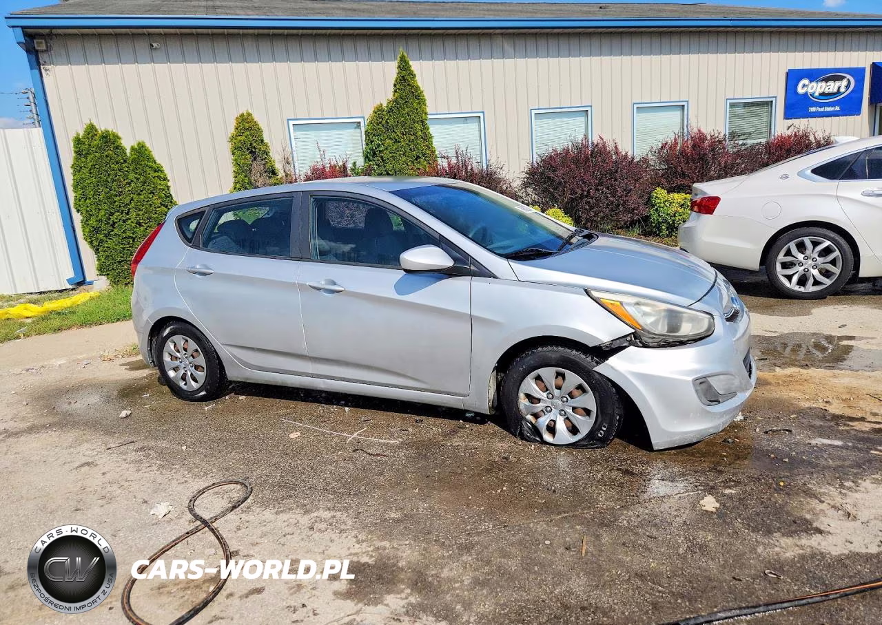 2017 Hyundai Accent Se VIN:KMHCT5AEXHU312323 - 4