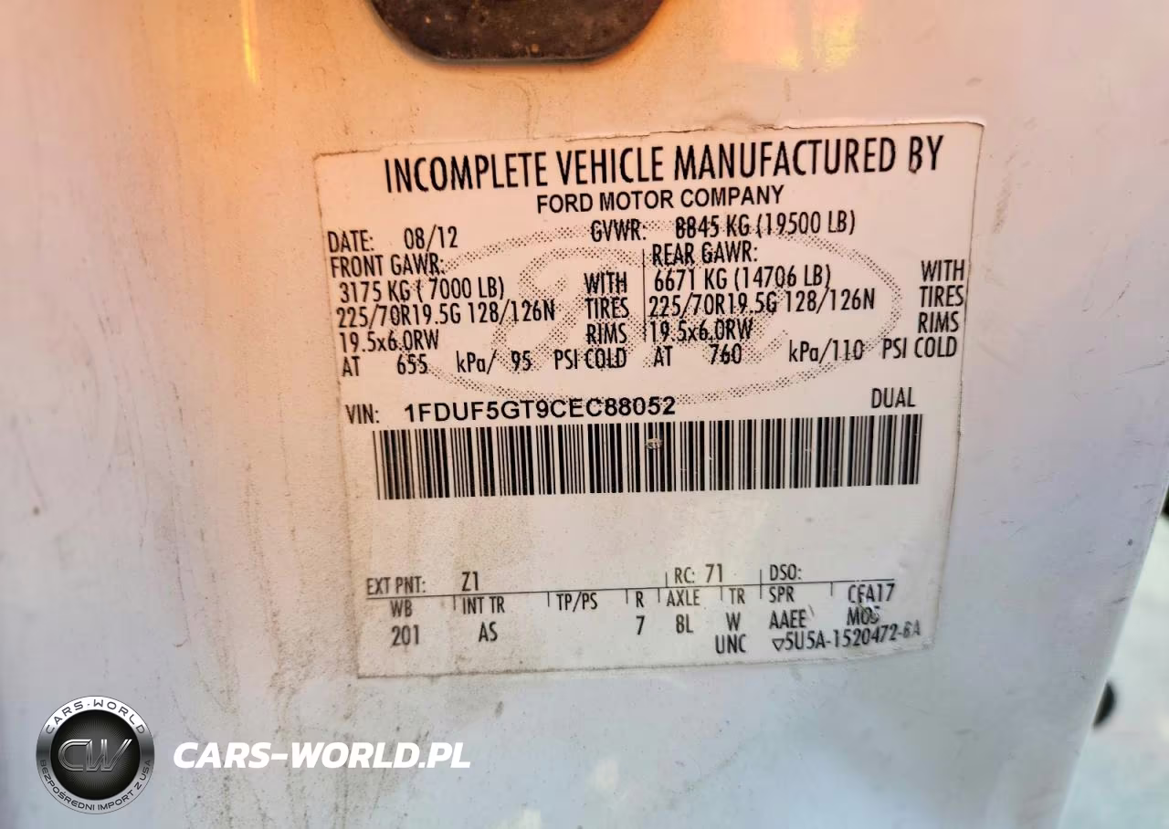 2012 Ford F550 Super - Flatbed Truck VIN:1FDUF5GT9CEC88052 - 12