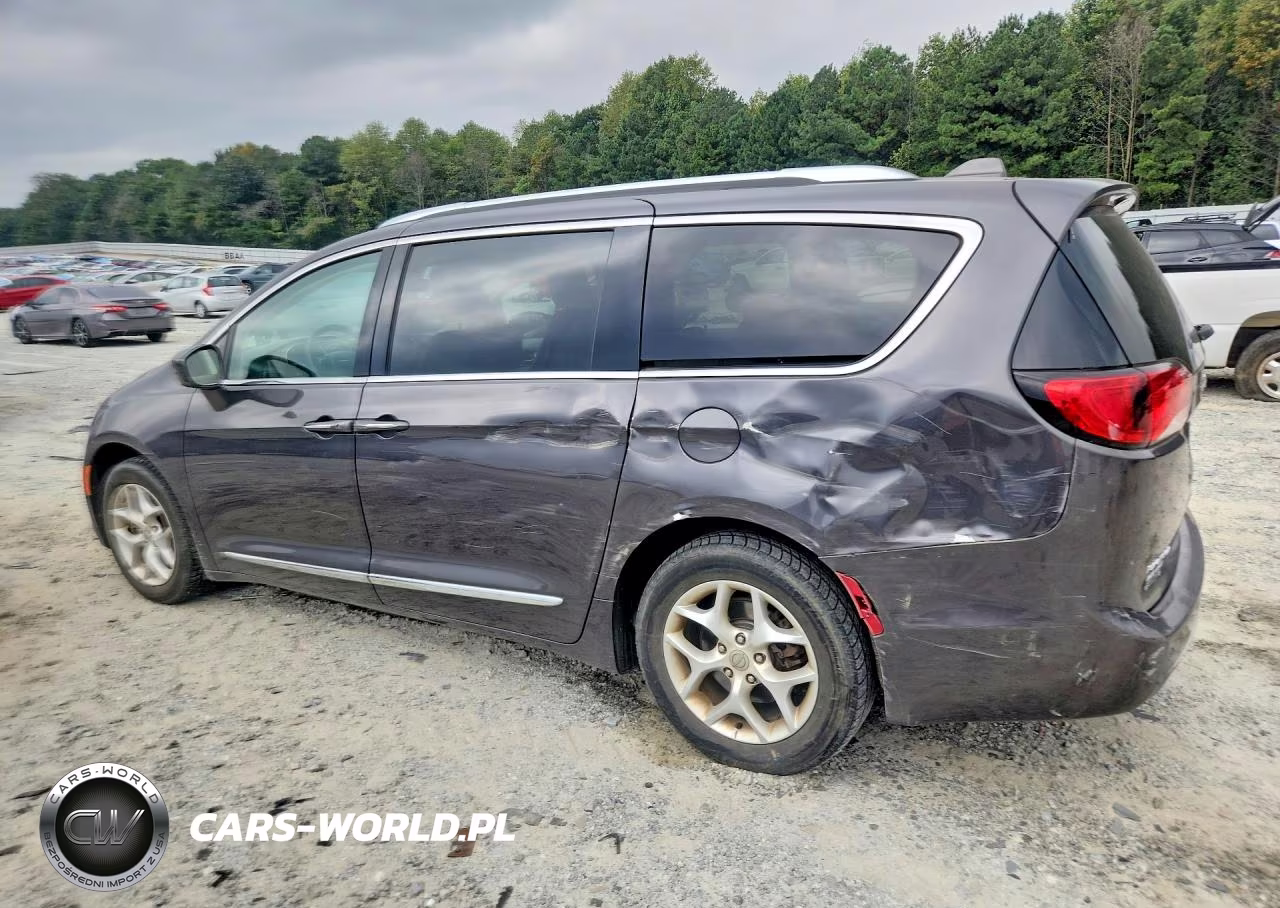 2017 Chrysler Pacifica Touring L Plus VIN:2C4RC1EG9HR684025 - 2