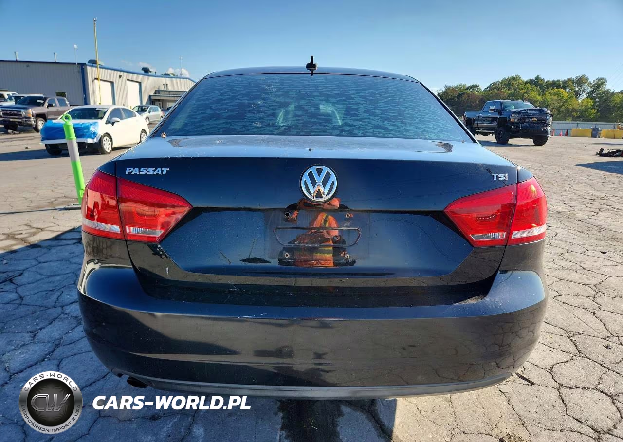 2015 Volkswagen Passat S VIN:1VWAT7A38FC010793 - 6
