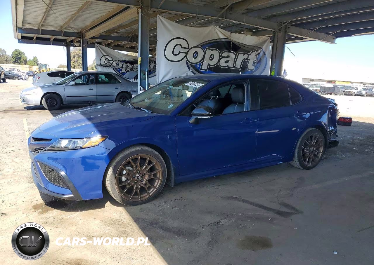2023 Toyota Camry Se Nightshade