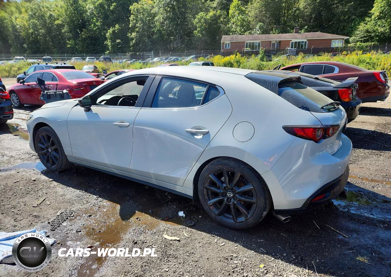 2025 Mazda 3 Select Sport VIN:JM1BPAKM1S1758016 - 2