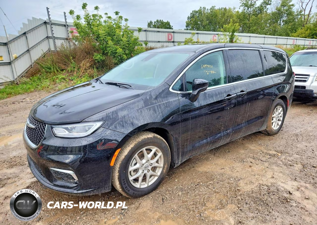 2024 Chrysler Pacifica Touring L – zdjęcie 1 z 13