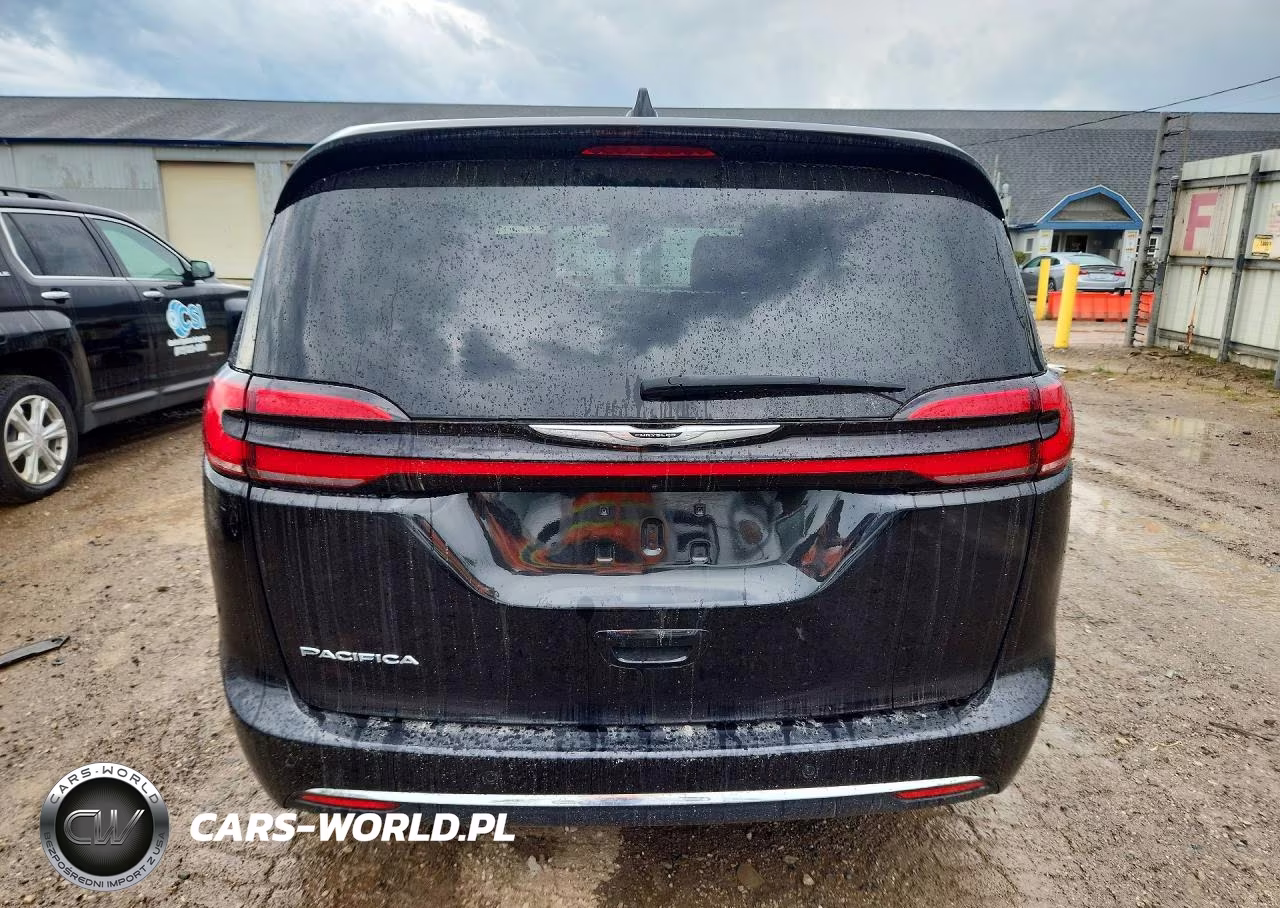 2024 Chrysler Pacifica Touring L VIN:2C4RC1BG3RR179880 - 6