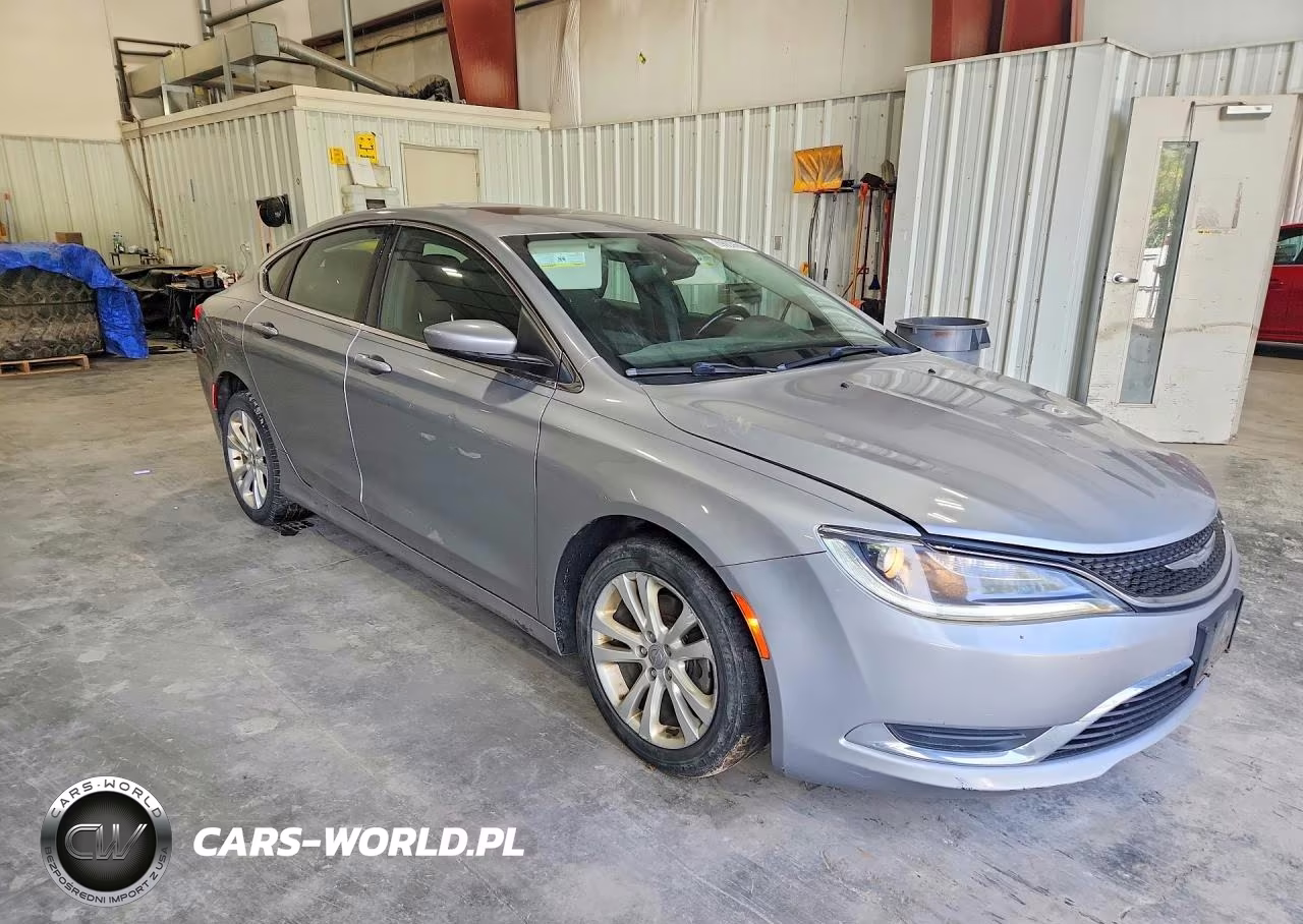 2015 Chrysler 200 Limited VIN:1C3CCCAB6FN631194 - 4