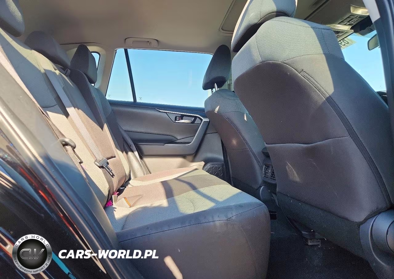 2025 Toyota Rav4 Xle VIN:2T3P1RFV6SW529437 - 11